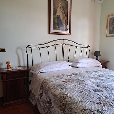 Appartamento Serenella Maenza Exteriör bild